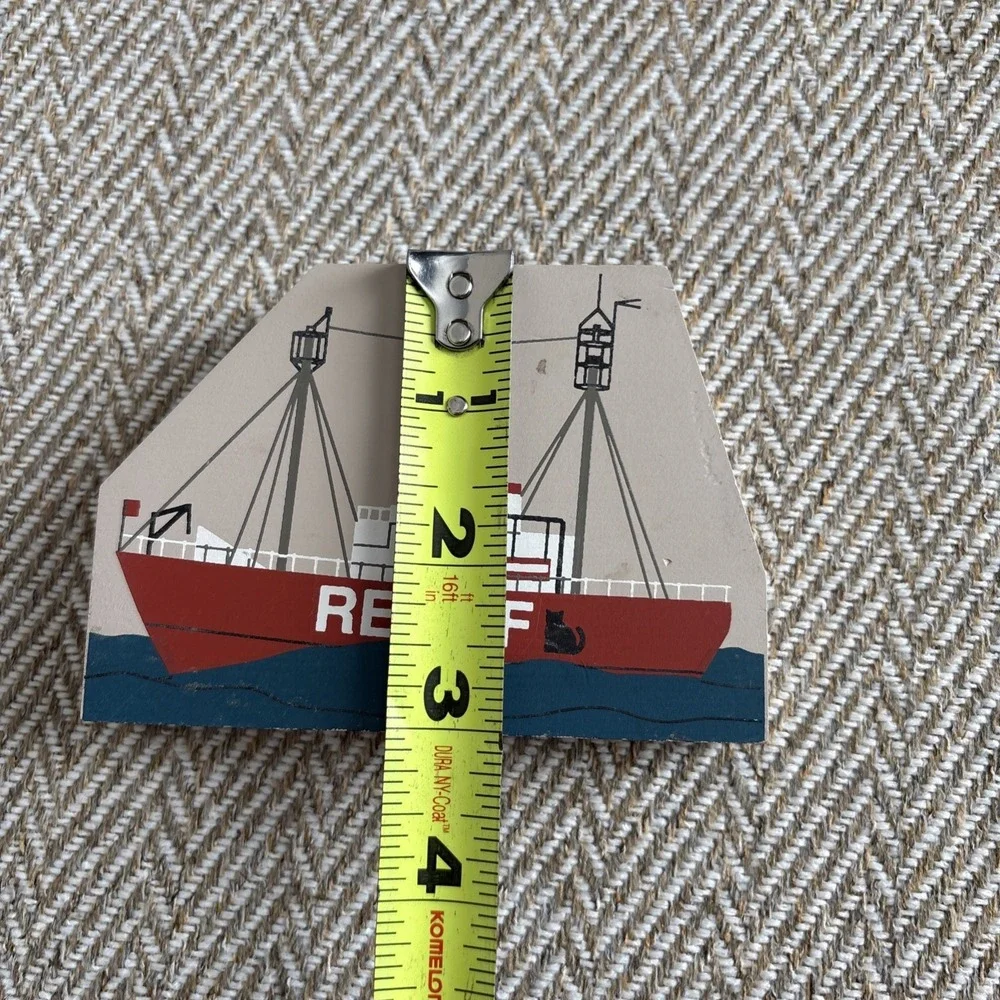 The Cats Meow Relief Boat Wood Accessory Piece  Village 1994 Ship